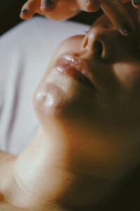 Séance de radiofréquence visage en institut — Muse Beauty Voisins-le-Bretonneux